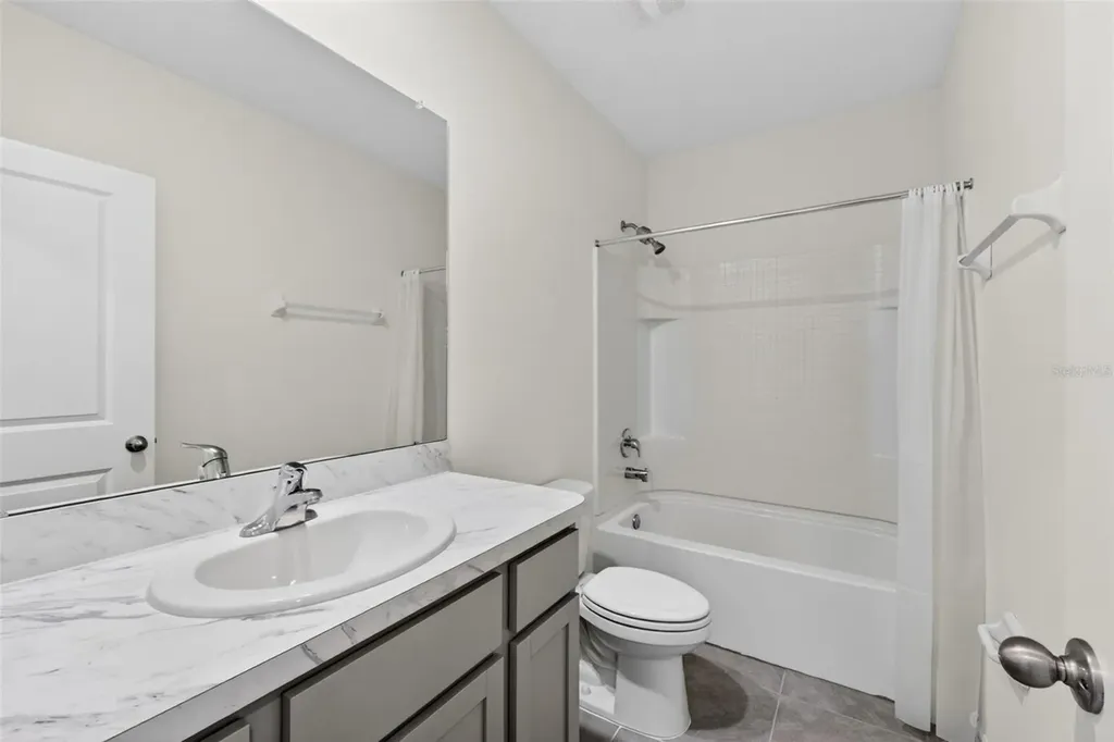 33105 Major Oak Drive Wesley Chapel FL 33545