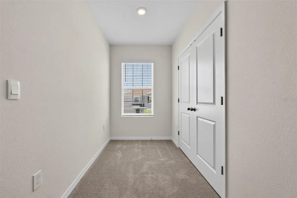 33105 Major Oak Drive Wesley Chapel FL 33545