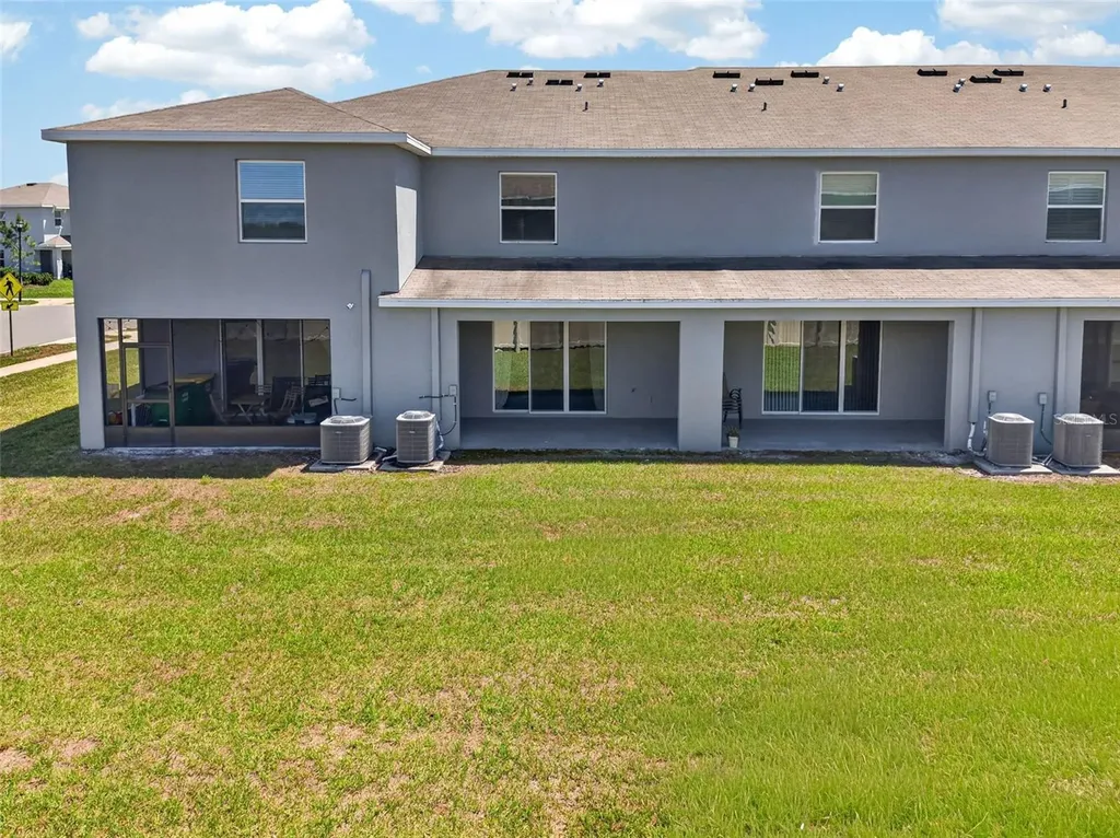 33105 Major Oak Drive Wesley Chapel FL 33545