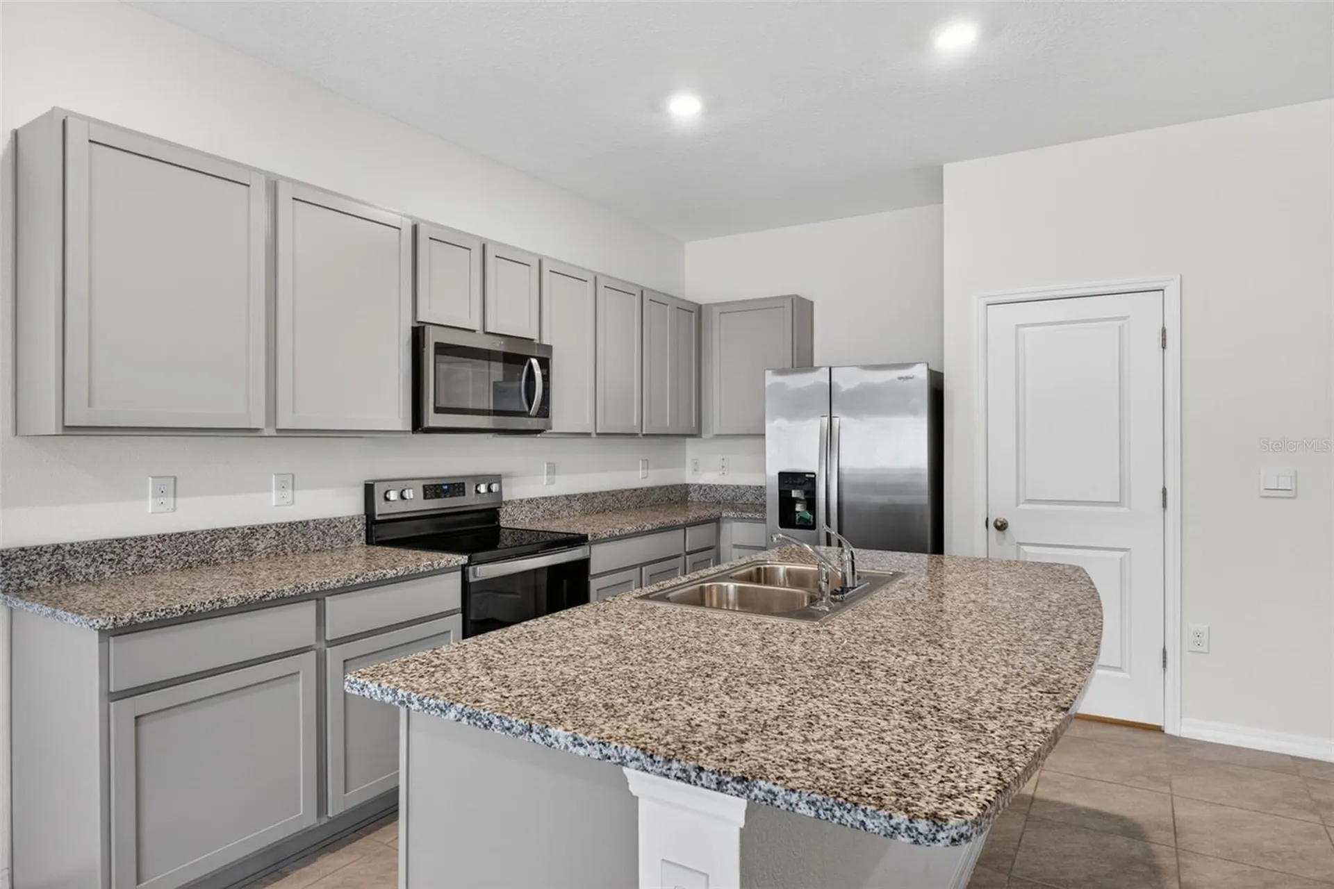 33105 Major Oak Drive Wesley Chapel FL 33545