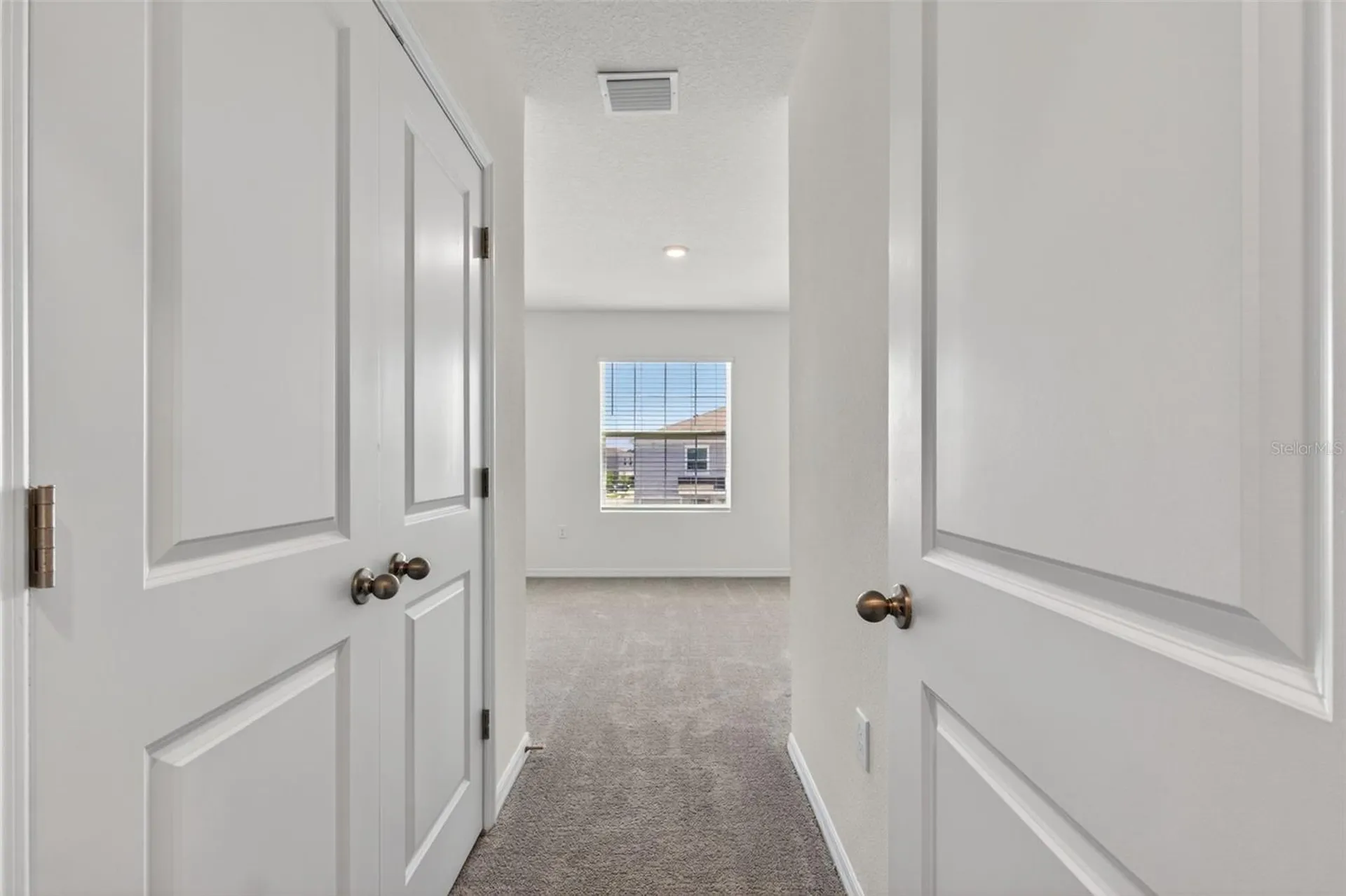 33105 Major Oak Drive Wesley Chapel FL 33545