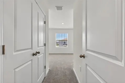 33105 Major Oak Drive Wesley Chapel FL 33545