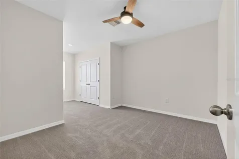 33105 Major Oak Drive Wesley Chapel FL 33545