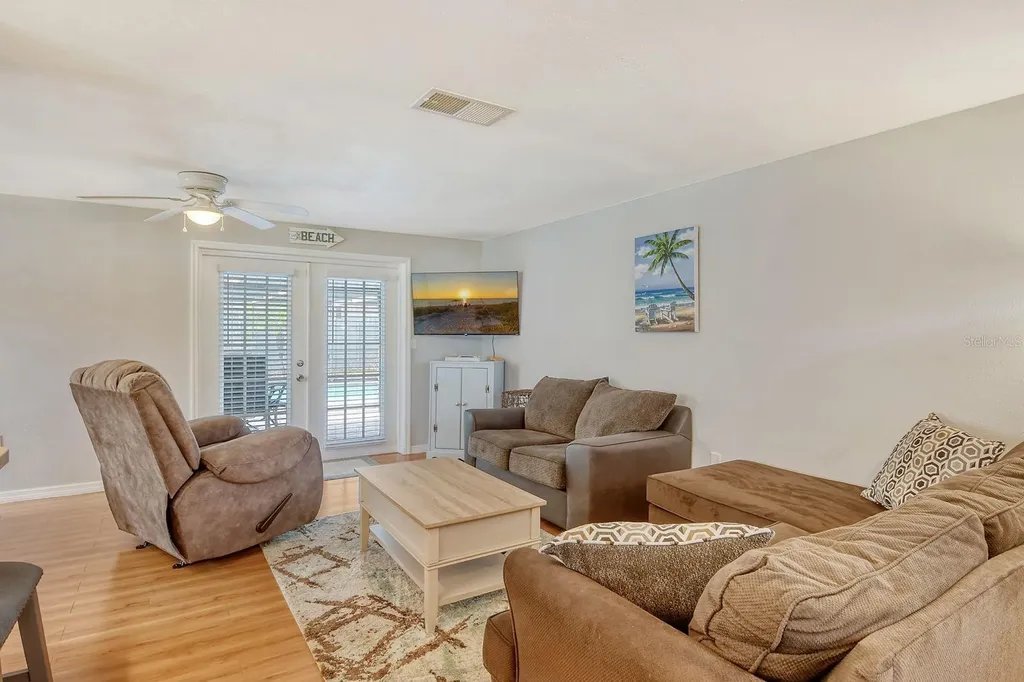 6213 34th Avenue W Bradenton FL 34209