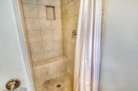 6213 34th Avenue W Bradenton FL 34209