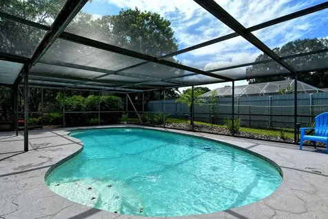 6213 34th Avenue W Bradenton FL 34209