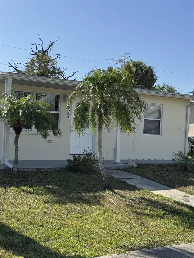5277 Grobe Street North Port FL 34287