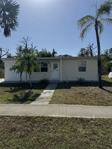 5277 Grobe Street North Port FL 34287