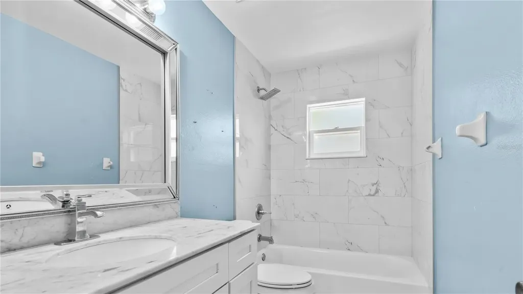 3320 Pineridge Circle Kissimmee FL 34746