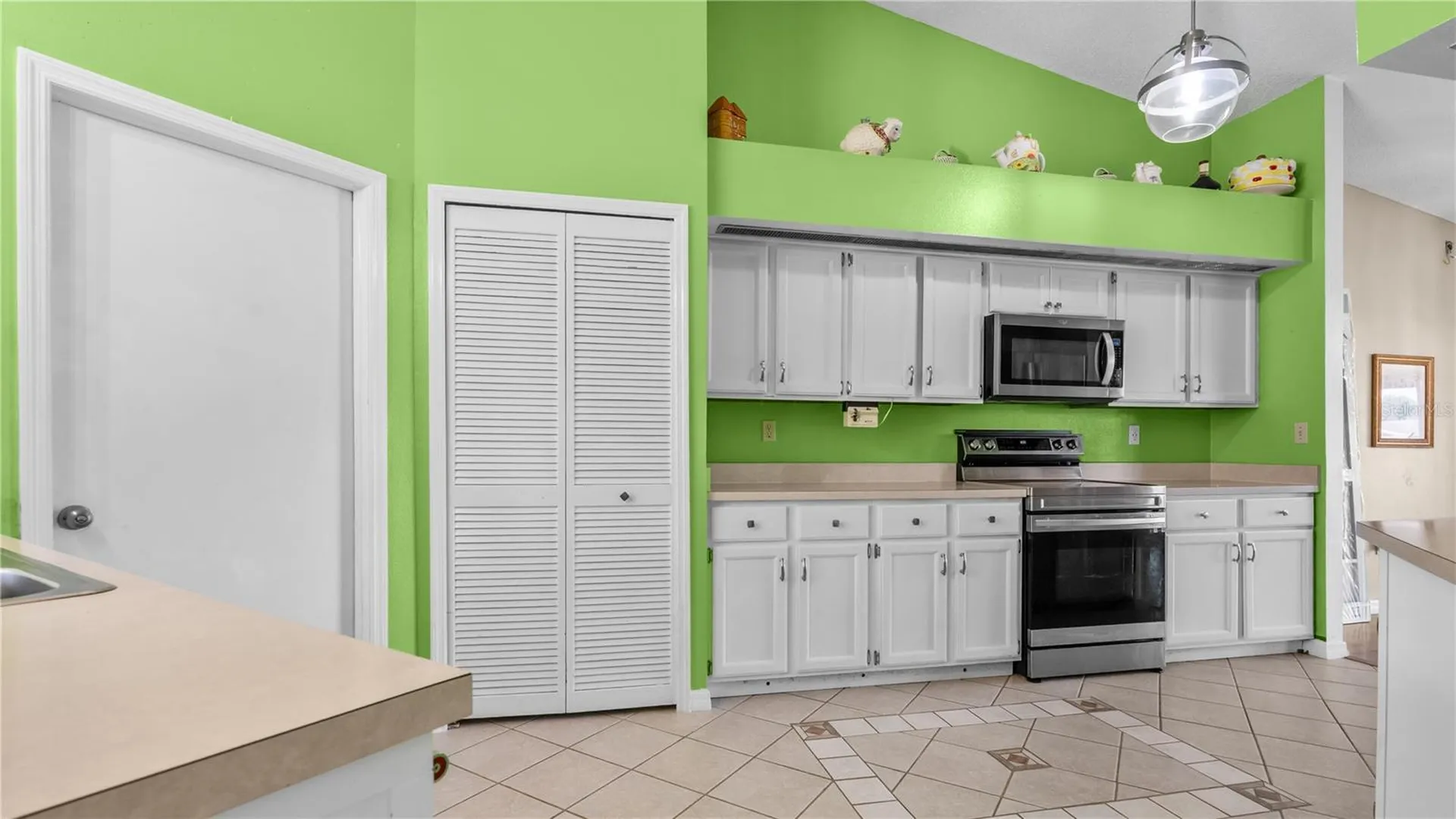 3320 Pineridge Circle Kissimmee FL 34746