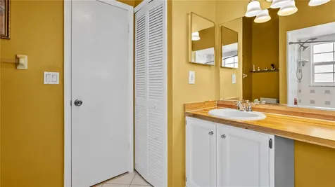 3320 Pineridge Circle Kissimmee FL 34746