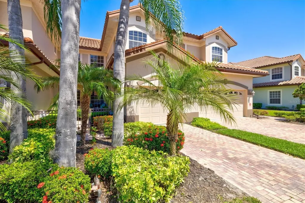8227 Miramar Way Lakewood Ranch FL 34202