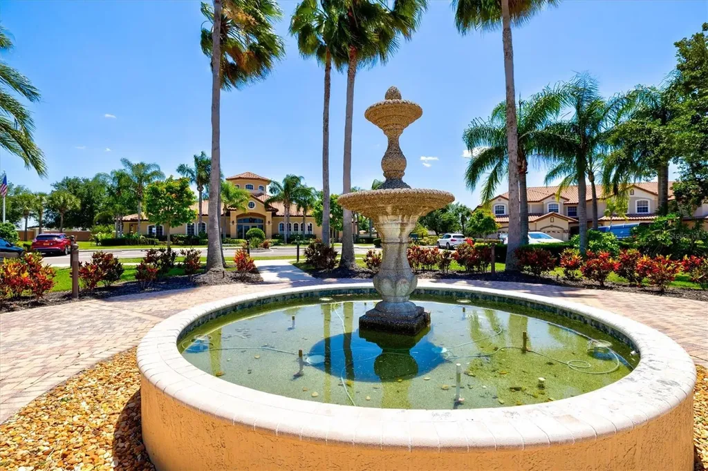 8227 Miramar Way Lakewood Ranch FL 34202