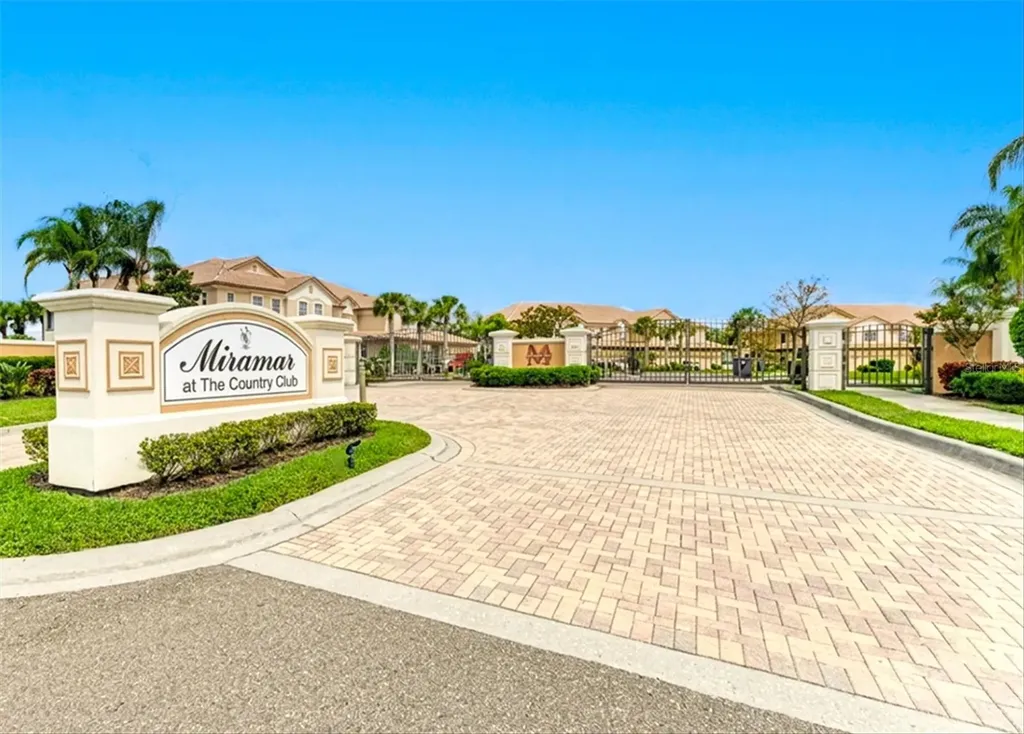8227 Miramar Way Lakewood Ranch FL 34202