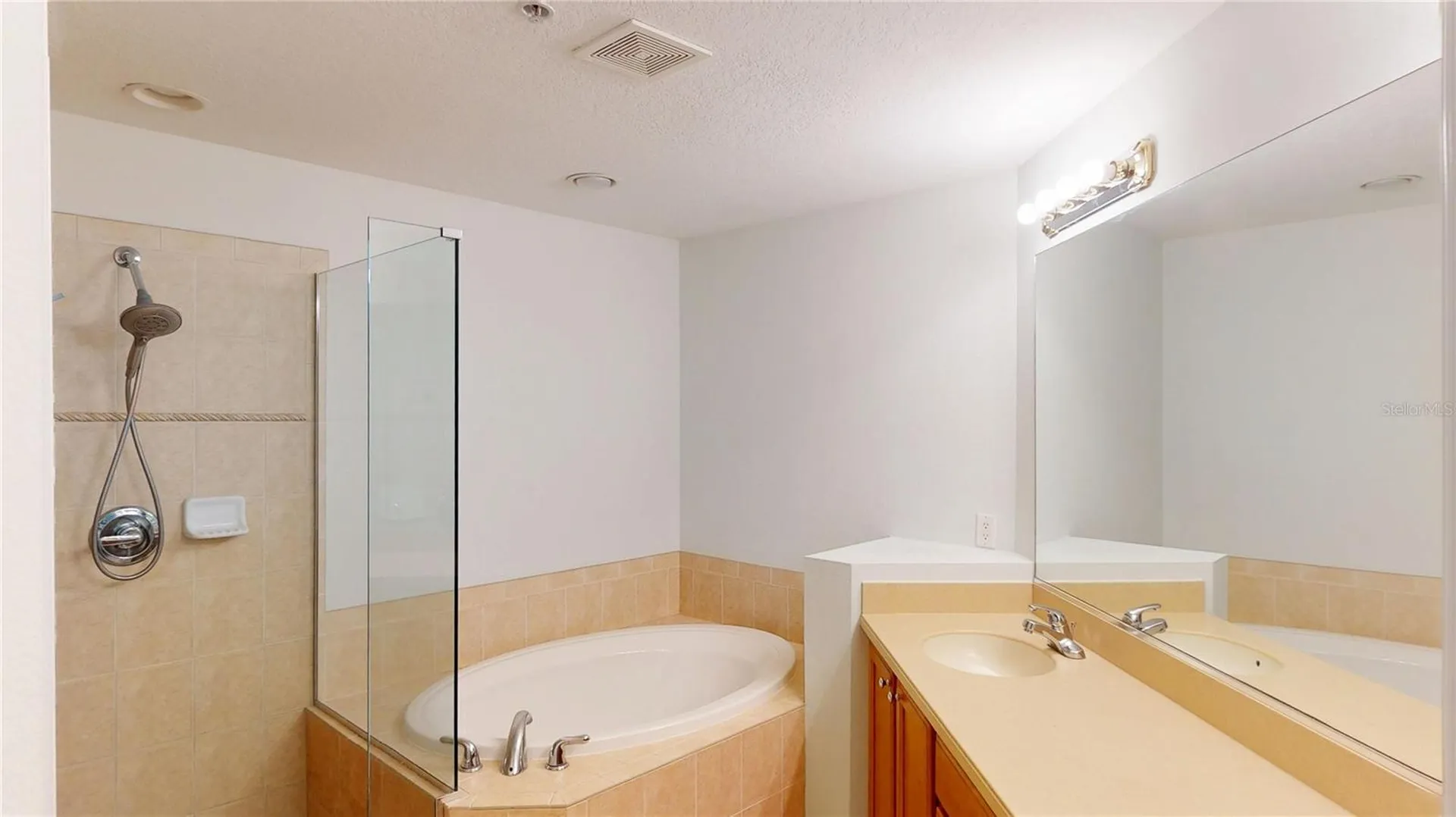 8227 Miramar Way Lakewood Ranch FL 34202