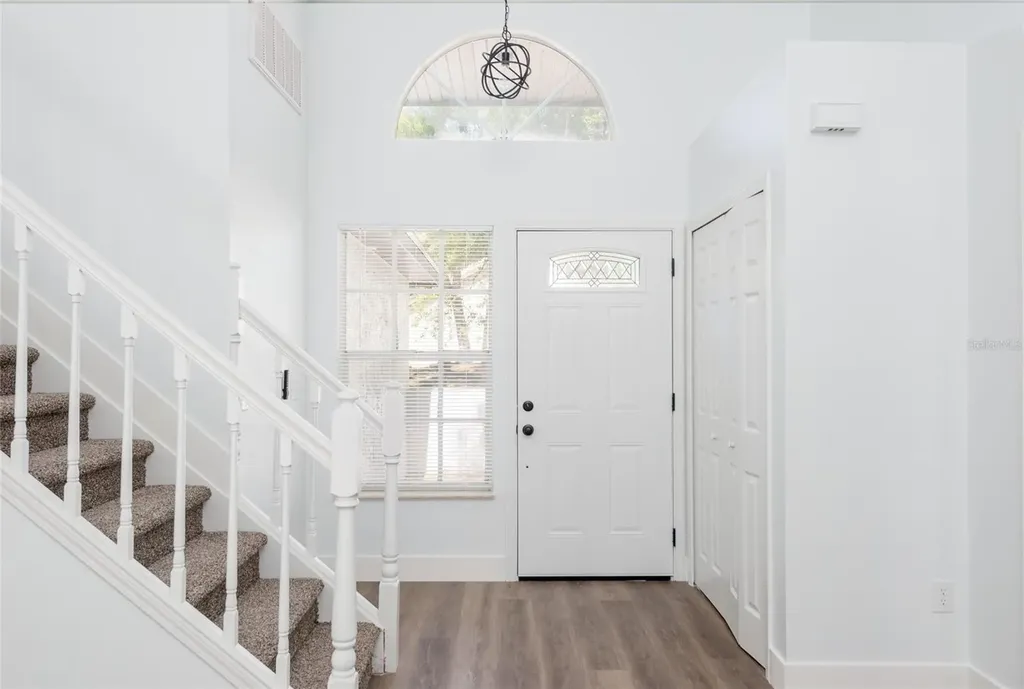 4002 Quail Briar Drive Valrico FL 33596