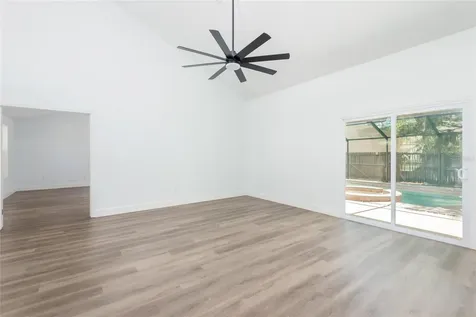 4002 Quail Briar Drive Valrico FL 33596