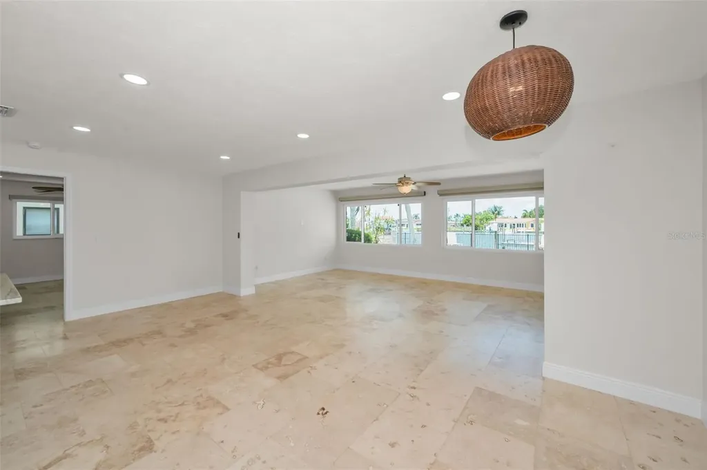 11800 7th Street E Treasure Island FL 33706