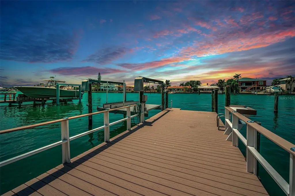 11800 7th Street E Treasure Island FL 33706