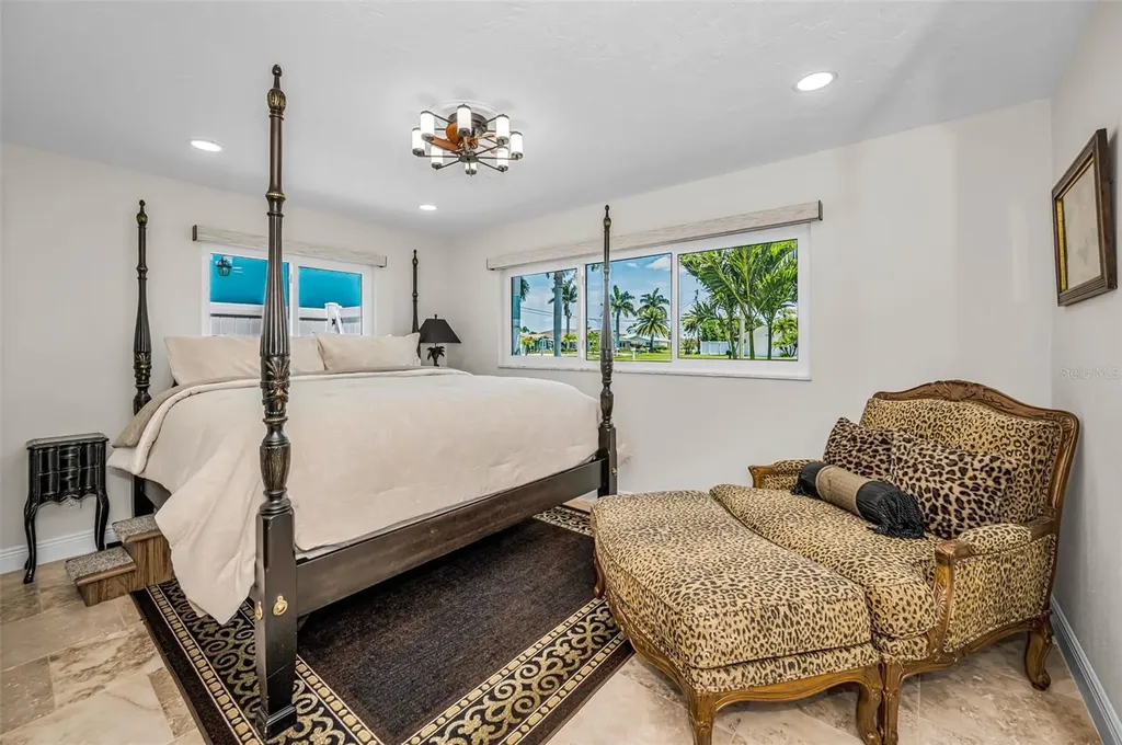 11800 7th Street E Treasure Island FL 33706