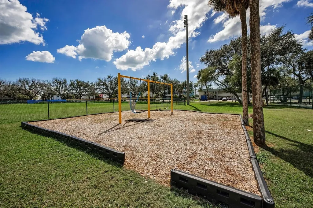 11800 7th Street E Treasure Island FL 33706