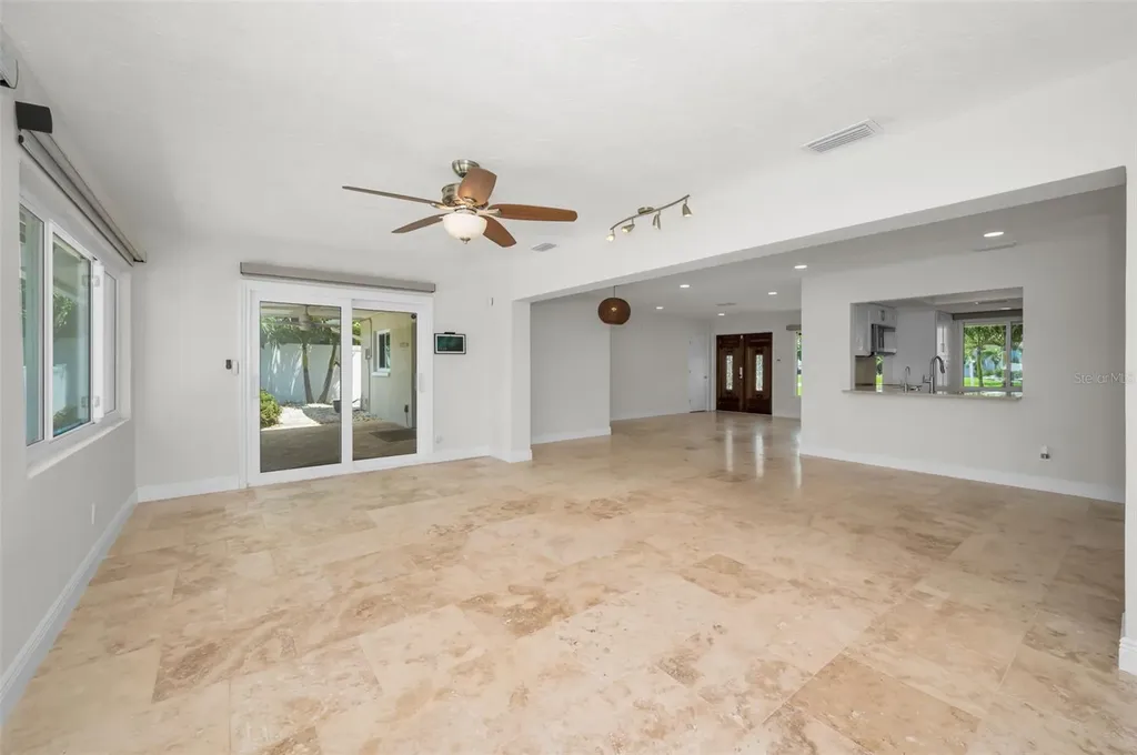 11800 7th Street E Treasure Island FL 33706