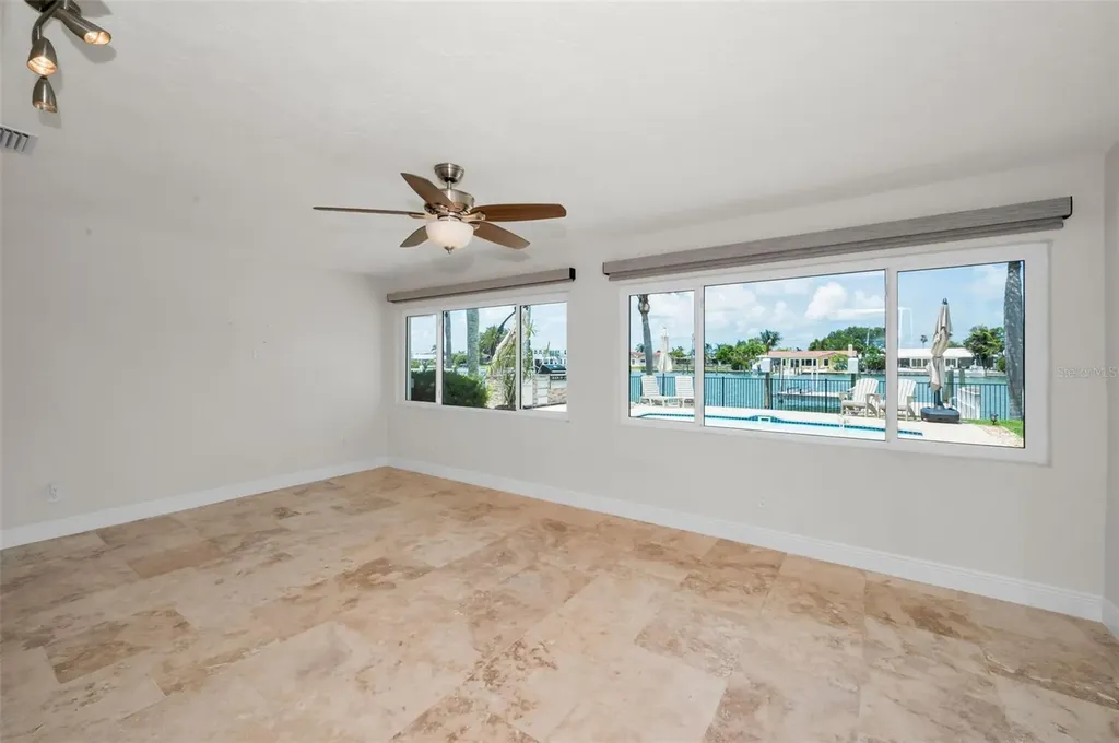 11800 7th Street E Treasure Island FL 33706