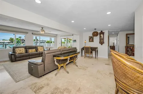 11800 7th Street E Treasure Island FL 33706