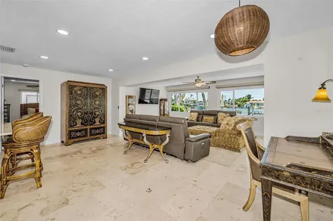 11800 7th Street E Treasure Island FL 33706