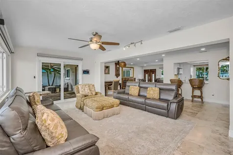 11800 7th Street E Treasure Island FL 33706