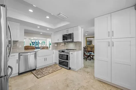 11800 7th Street E Treasure Island FL 33706