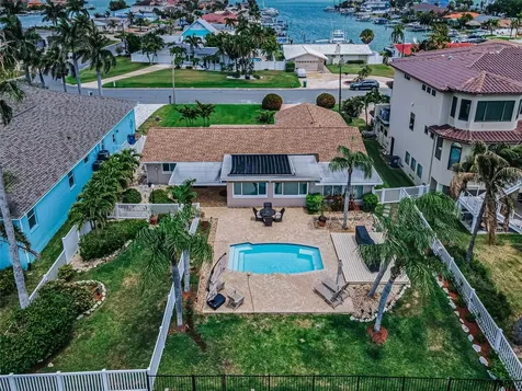 11800 7th Street E Treasure Island FL 33706