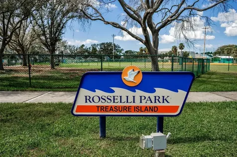 11800 7th Street E Treasure Island FL 33706