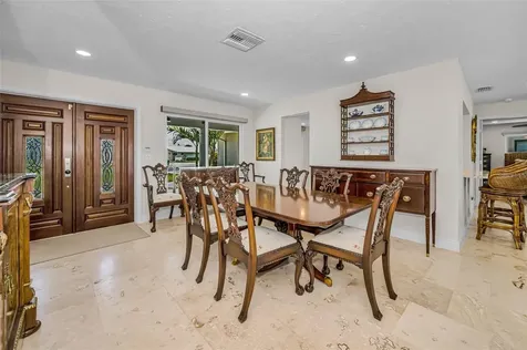 11800 7th Street E Treasure Island FL 33706