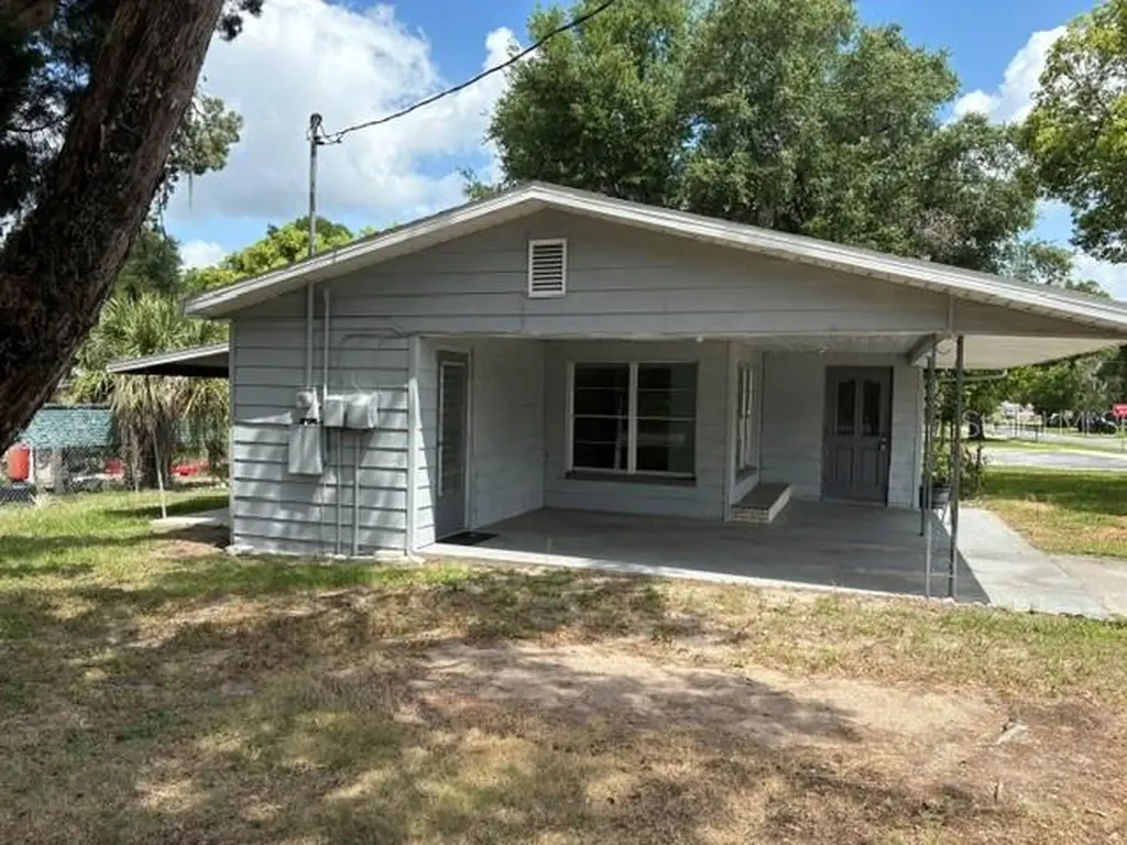 5441 6th Street Zephyrhills FL 33542