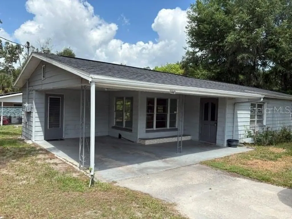 5441 6th Street Zephyrhills FL 33542