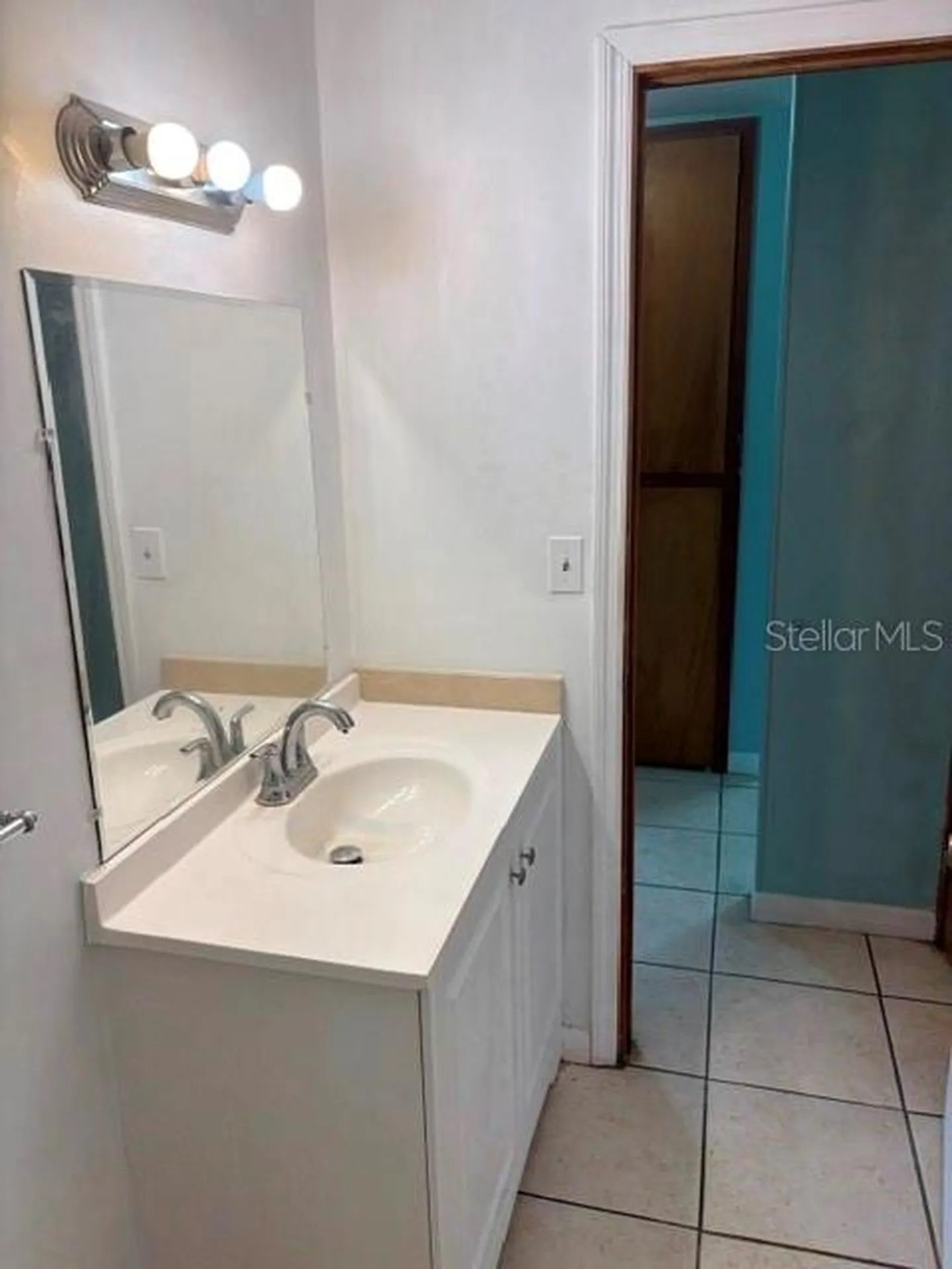 5441 6th Street Zephyrhills FL 33542