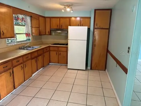 5441 6th Street Zephyrhills FL 33542