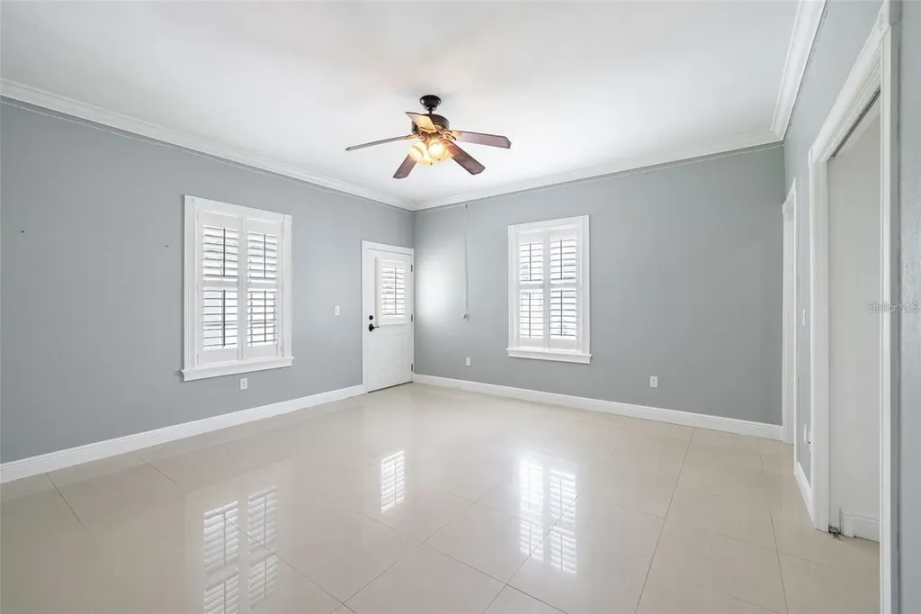 2323 W Cherry Street Tampa FL 33607