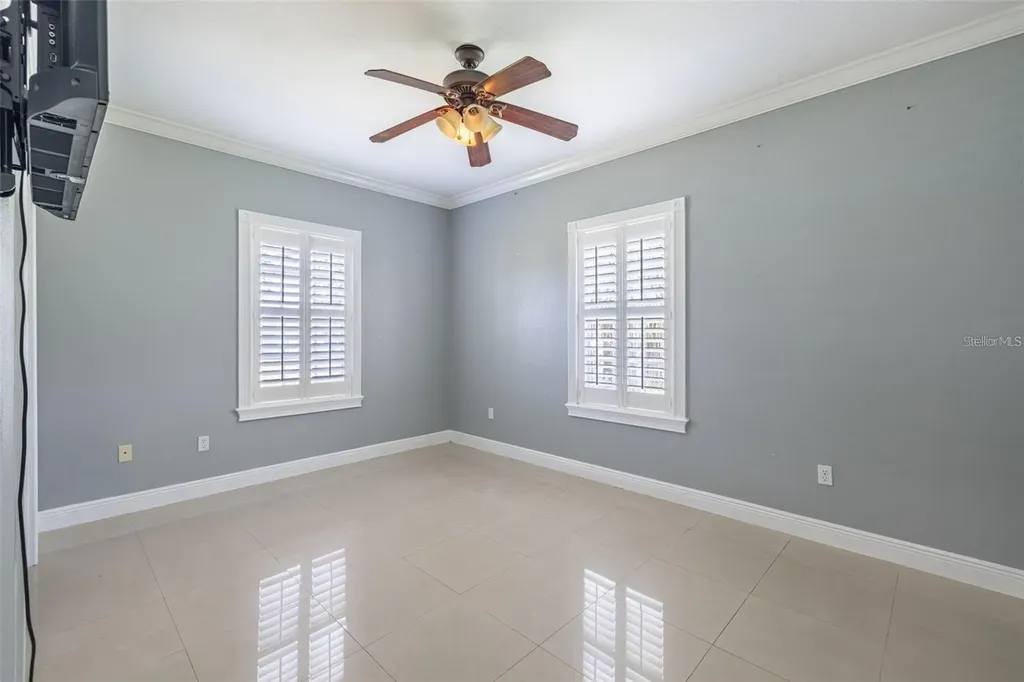 2323 W Cherry Street Tampa FL 33607