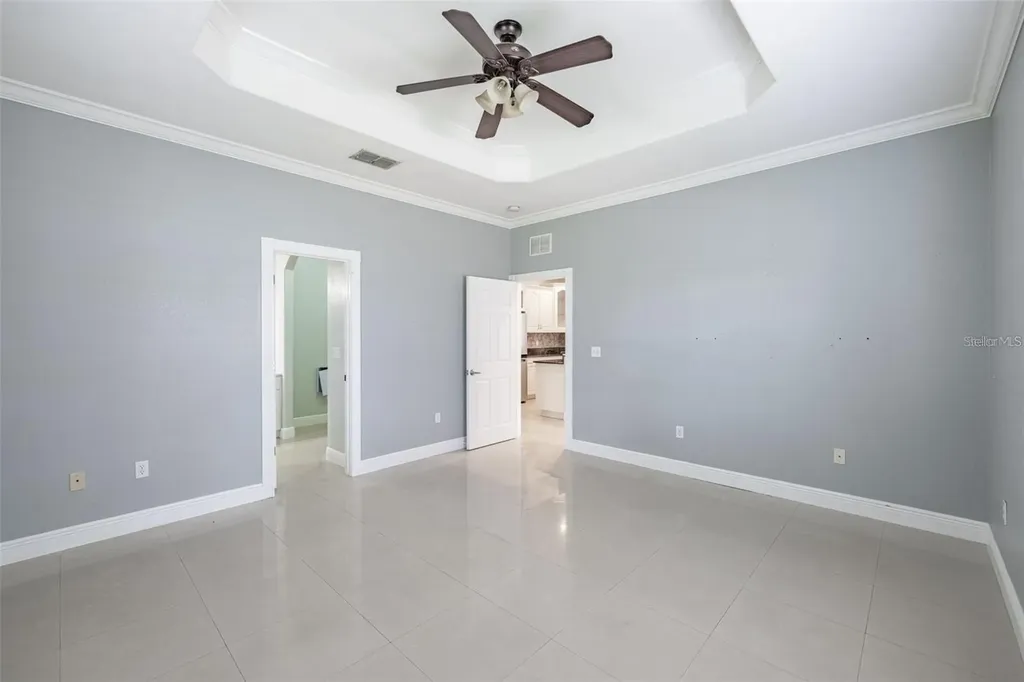 2323 W Cherry Street Tampa FL 33607