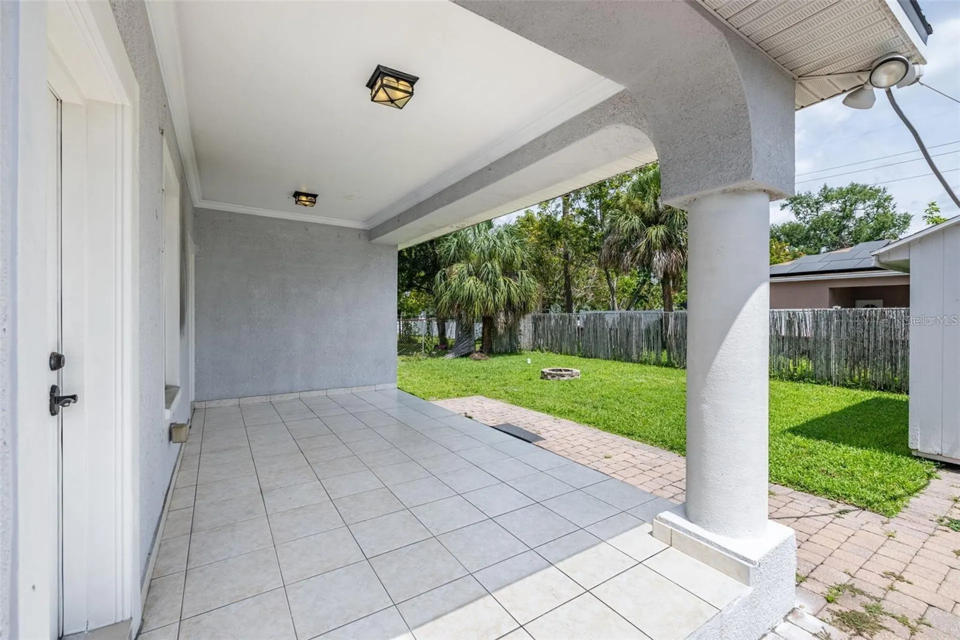 2323 W Cherry Street Tampa FL 33607