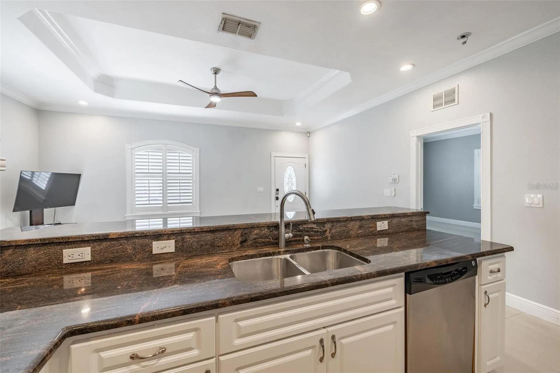 2323 W Cherry Street Tampa FL 33607