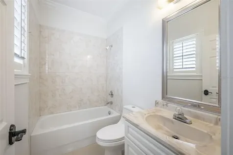 2323 W Cherry Street Tampa FL 33607