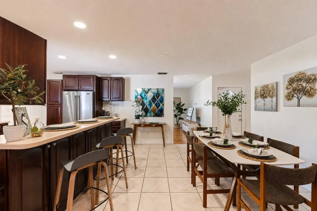 6477 33rd Avenue N St Petersburg FL 33710