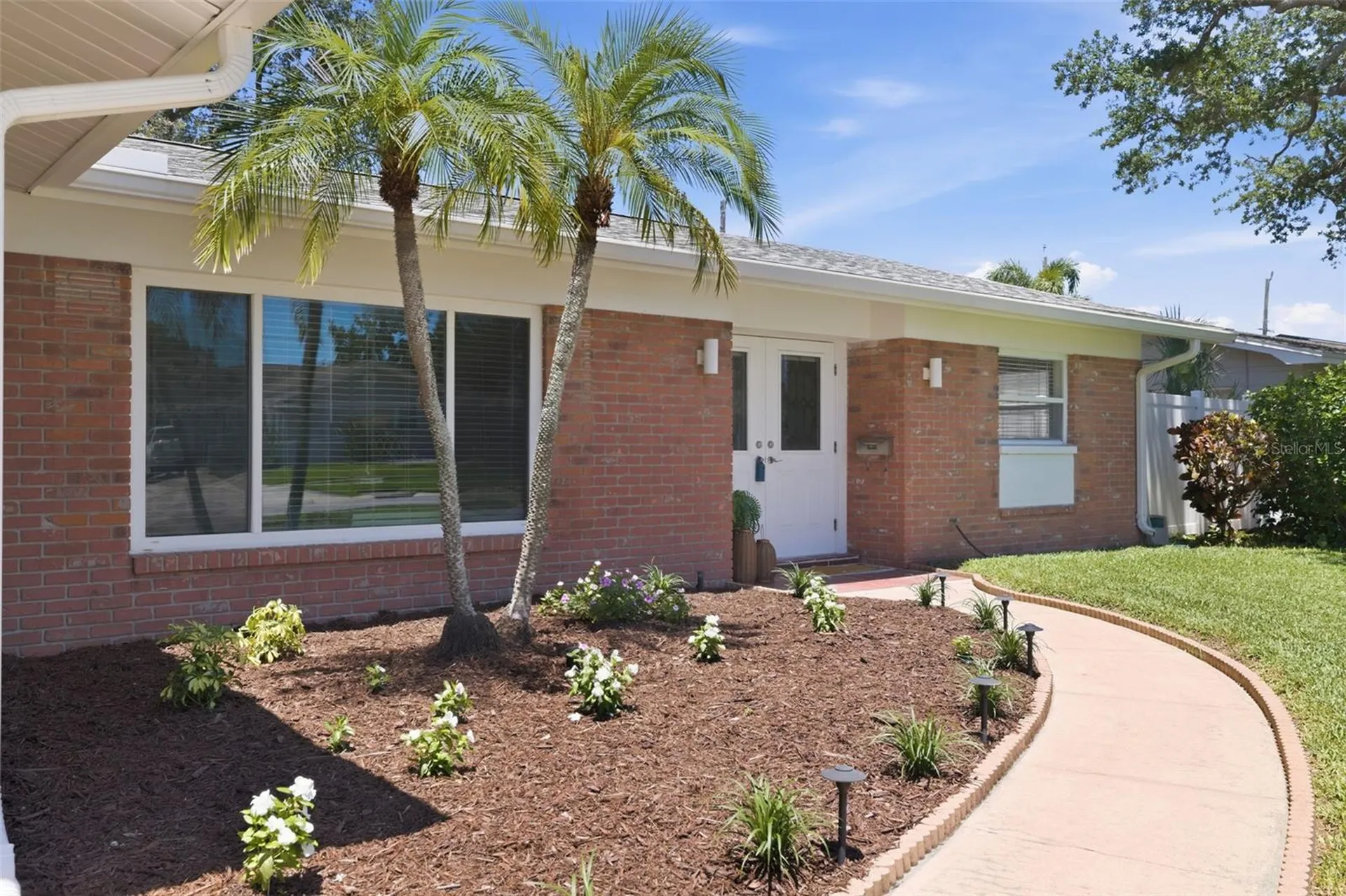 6477 33rd Avenue N St Petersburg FL 33710