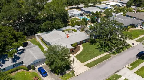 6477 33rd Avenue N St Petersburg FL 33710