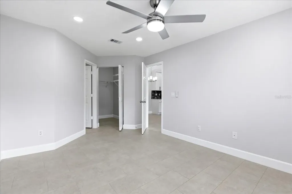 2504 Grassy Point Drive Lake Mary FL 32746