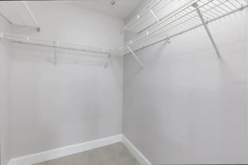2504 Grassy Point Drive Lake Mary FL 32746