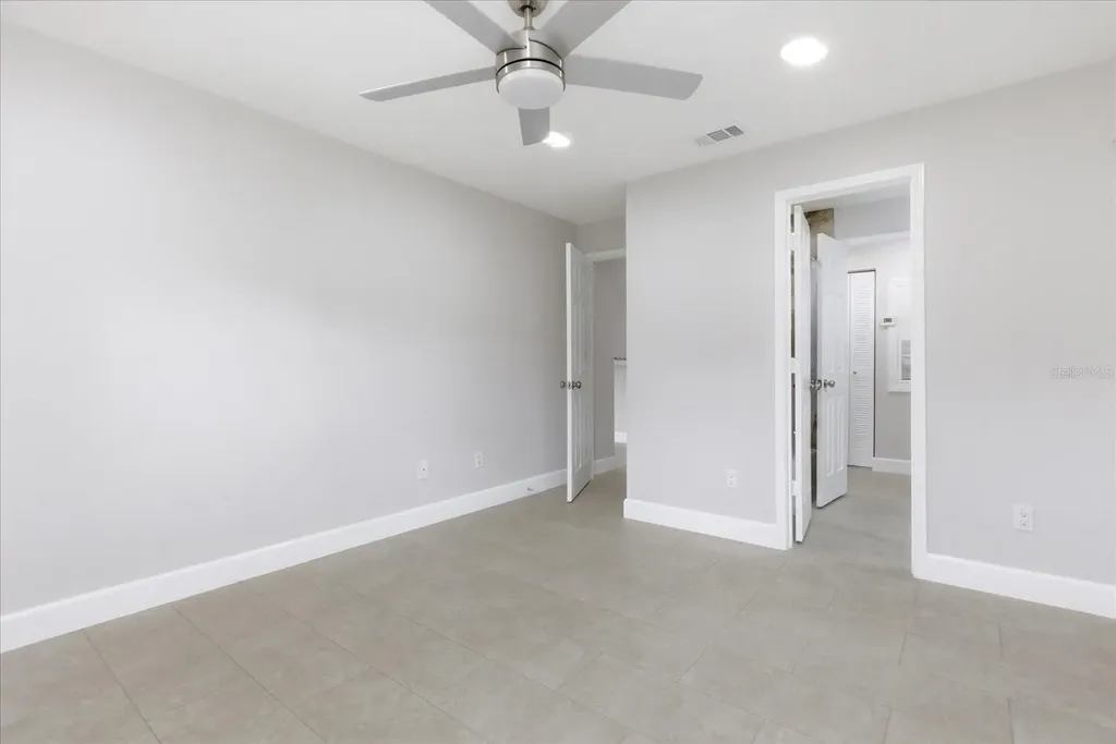 2504 Grassy Point Drive Lake Mary FL 32746